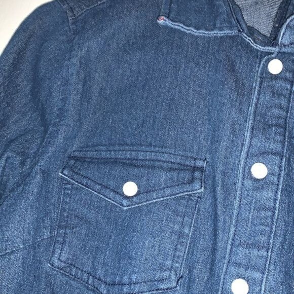 Denim Blue Womens Button Down Jean Shirt Fitted Western Style - Picture 5 of 13